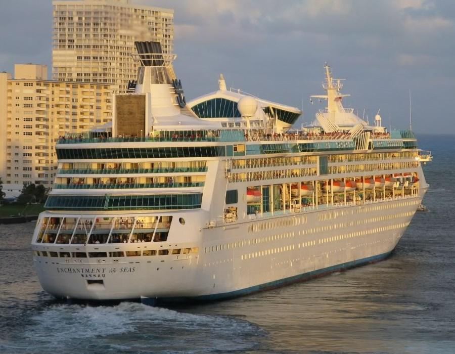 Royal Caribbean Cruise Ships: Enchantment of the Seas