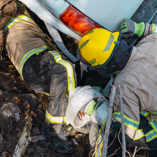 Image showing injured truck accident victims in Alabama.