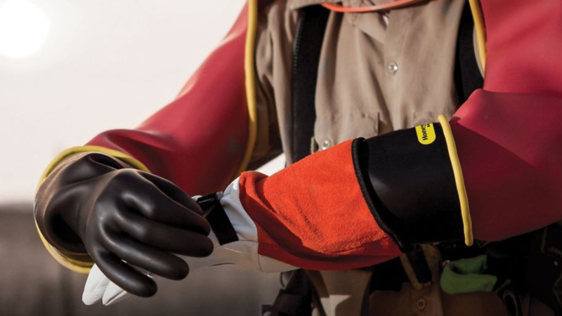 Rubber glove for electrical worker