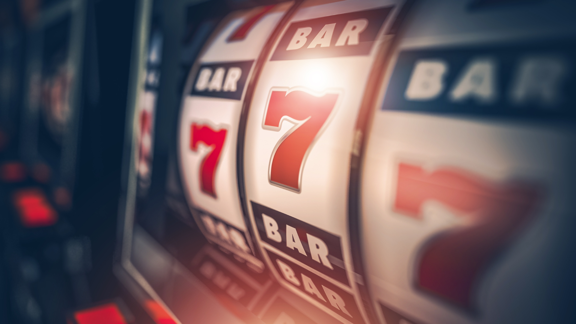 Bonusar och free spins hos utländska casinon med svensk licens