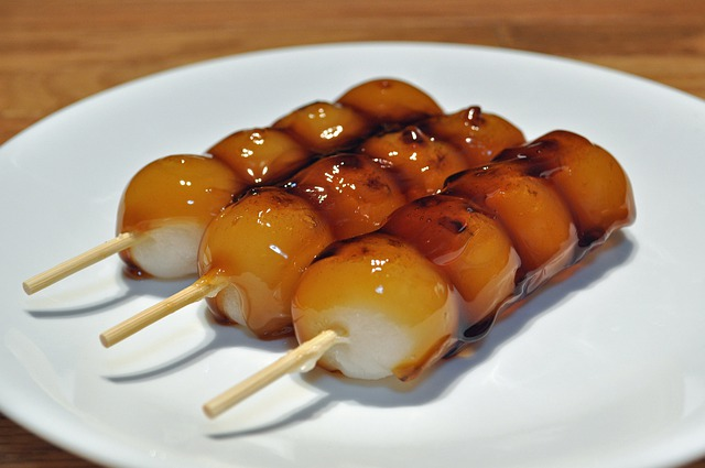 mitrashi dango, food, glazed