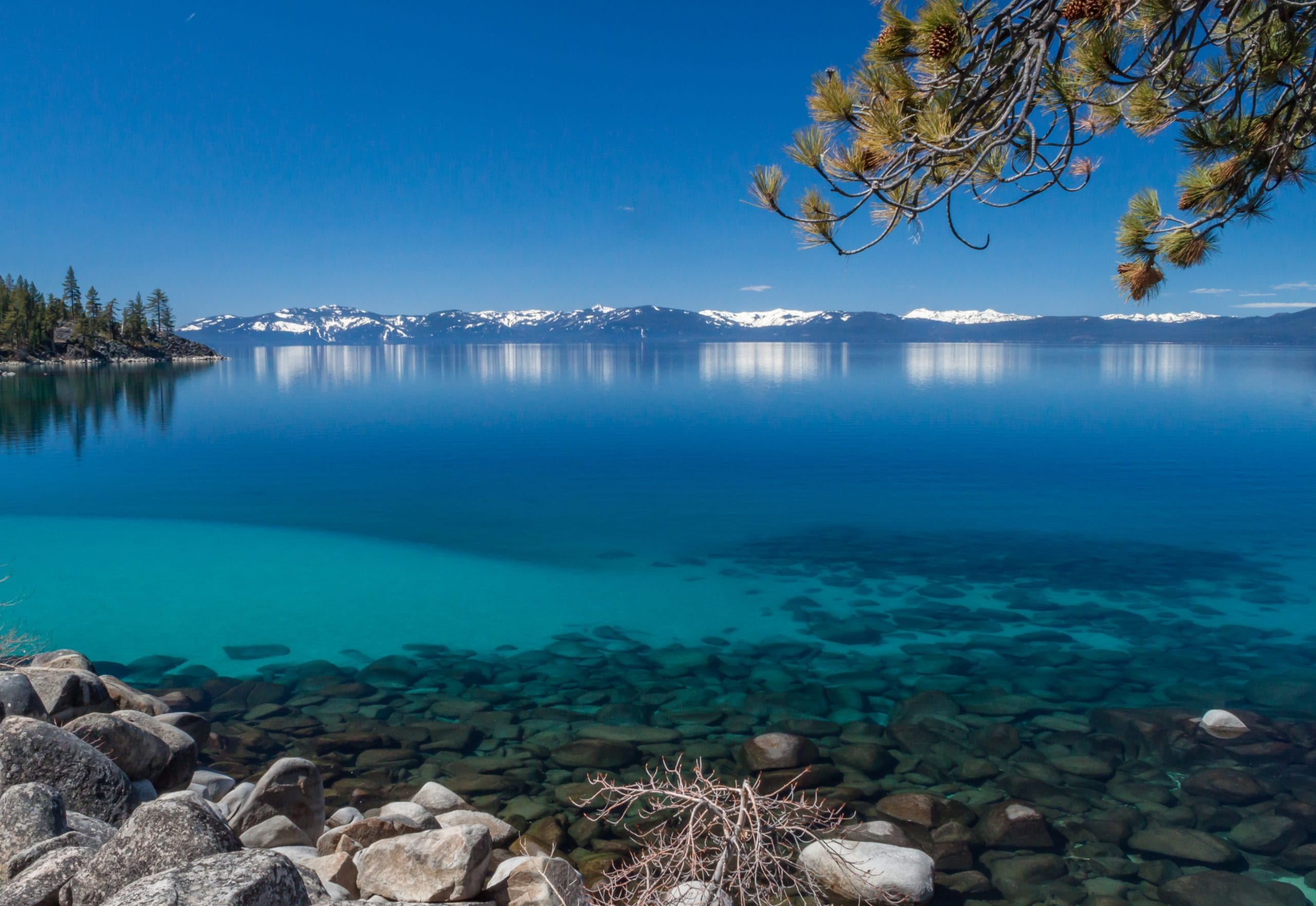 mile long beach,paddleboard rentals,isup,unforgettable paddling experience,lake mohave,northern nevada,walker lake