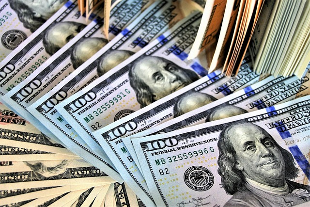 america, the dollar, Ben Franking, 100 dollar bills, cash flow