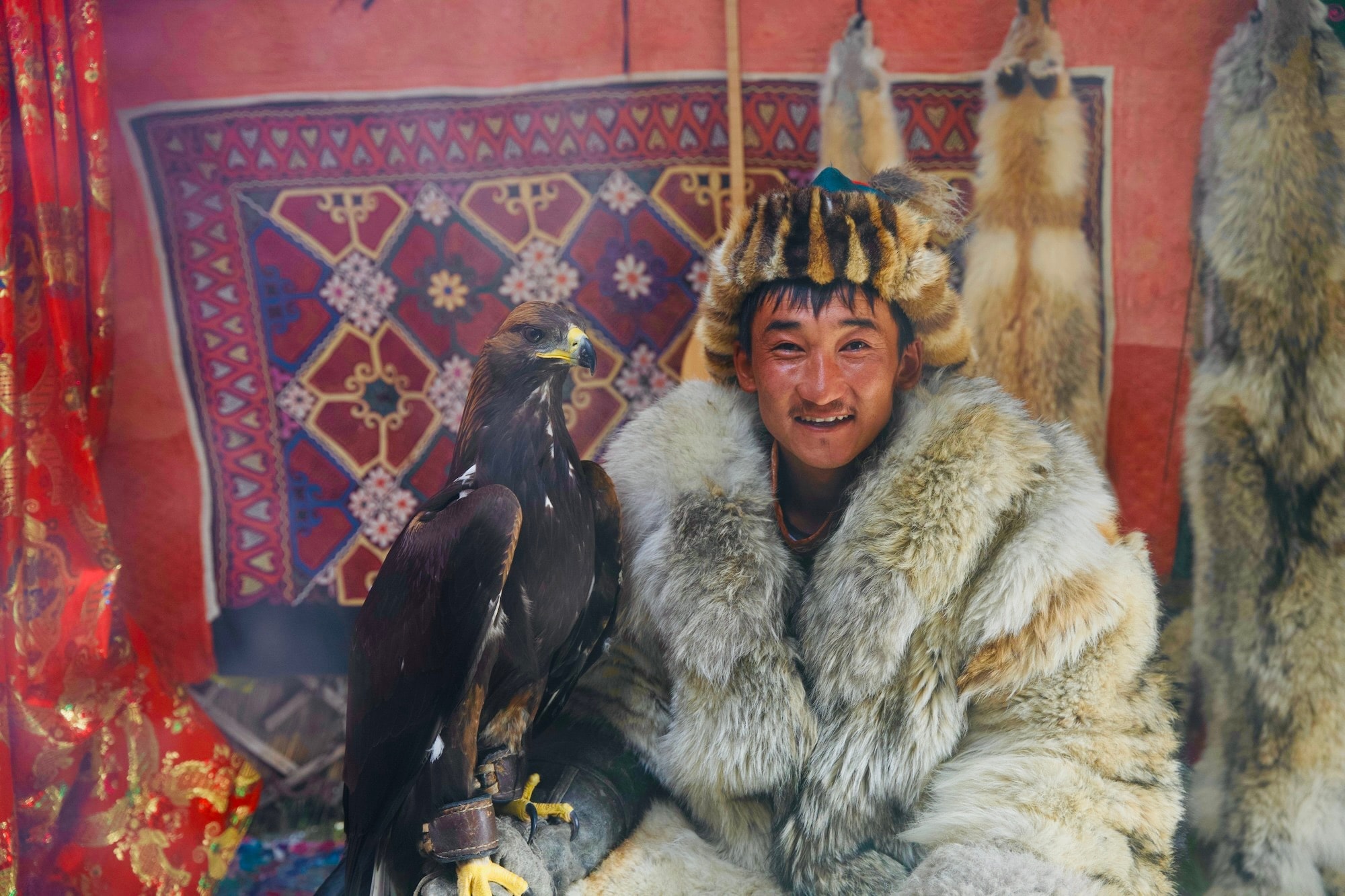 An eagle hunter in fur, embracing Mongolia’s winter tradition.