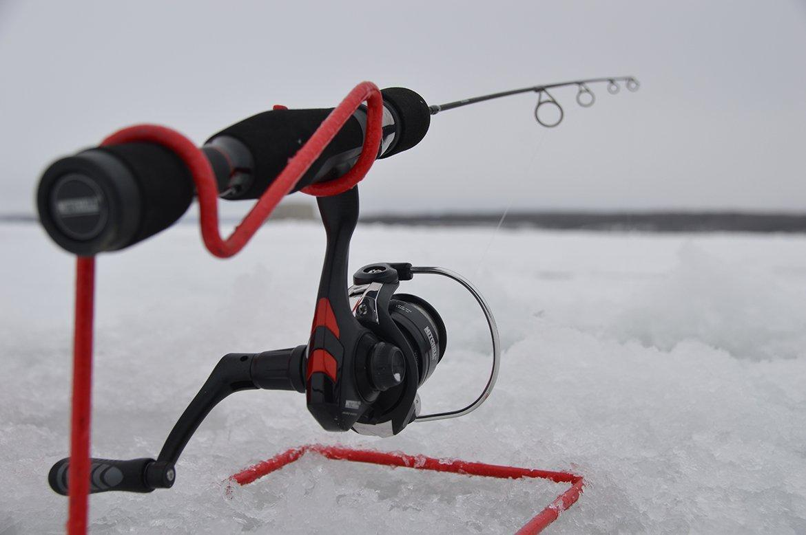 ice fishing safety tips ice fish snow ice booming and cracking ice only about half white ice