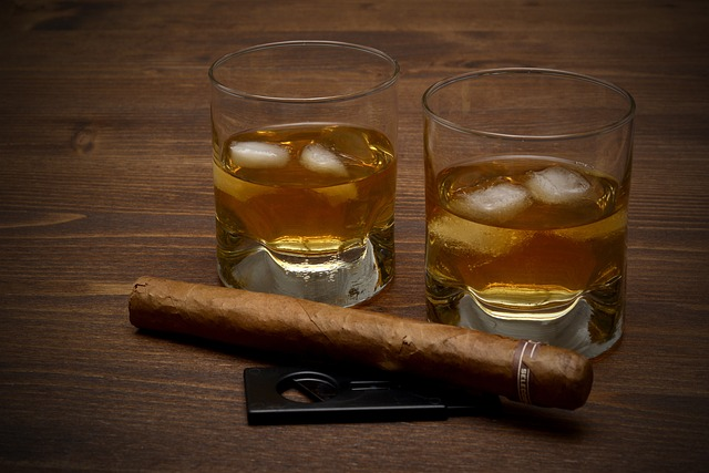 bourbon whiskey in glasses