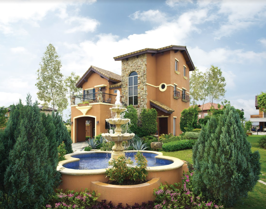 Photo of a luxury house within the Italian-themed community of Portofino Alabang