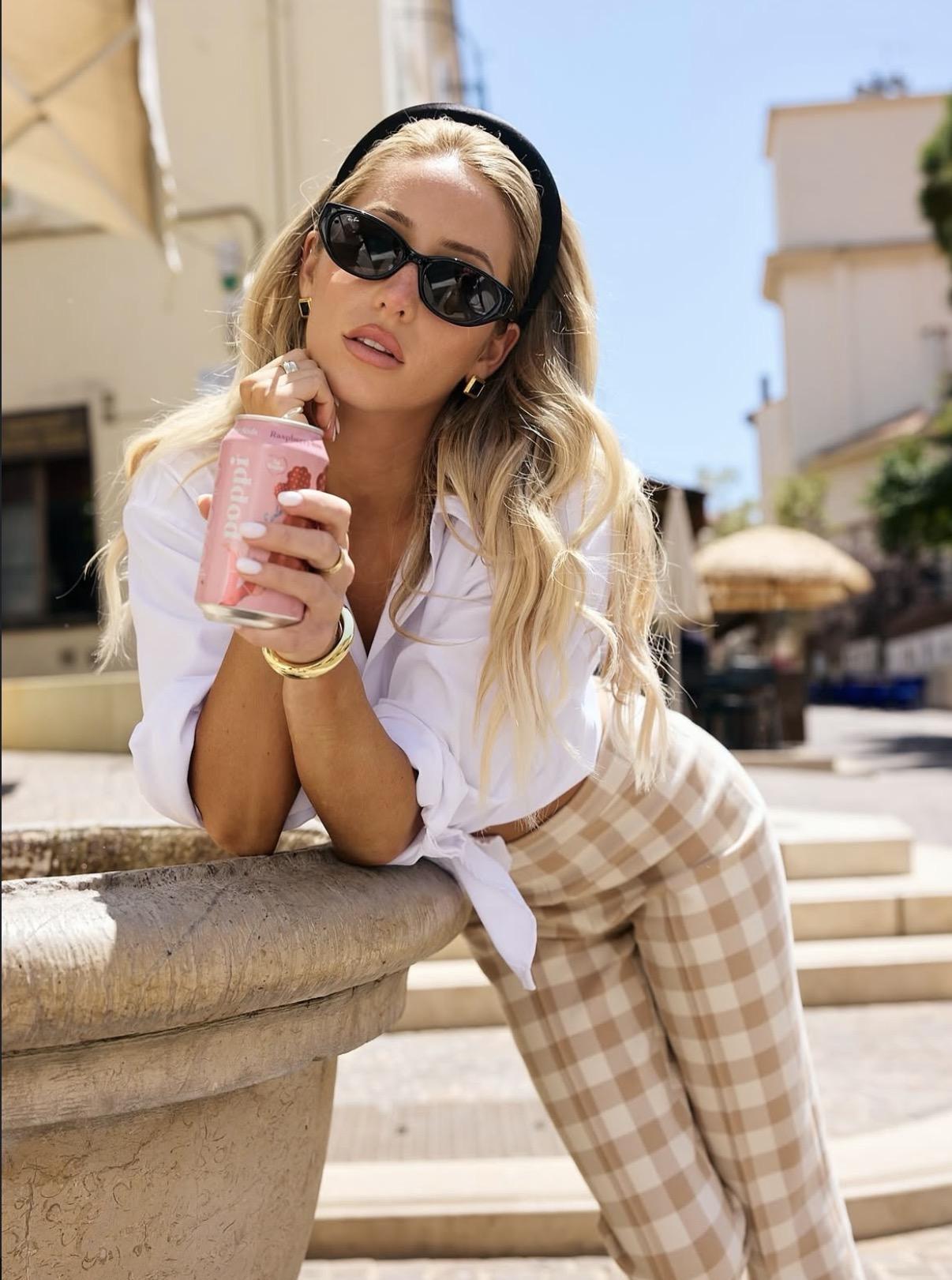 https://www.instagram.com/p/DNBXqeNxFwE/?hl=en&img_index=1