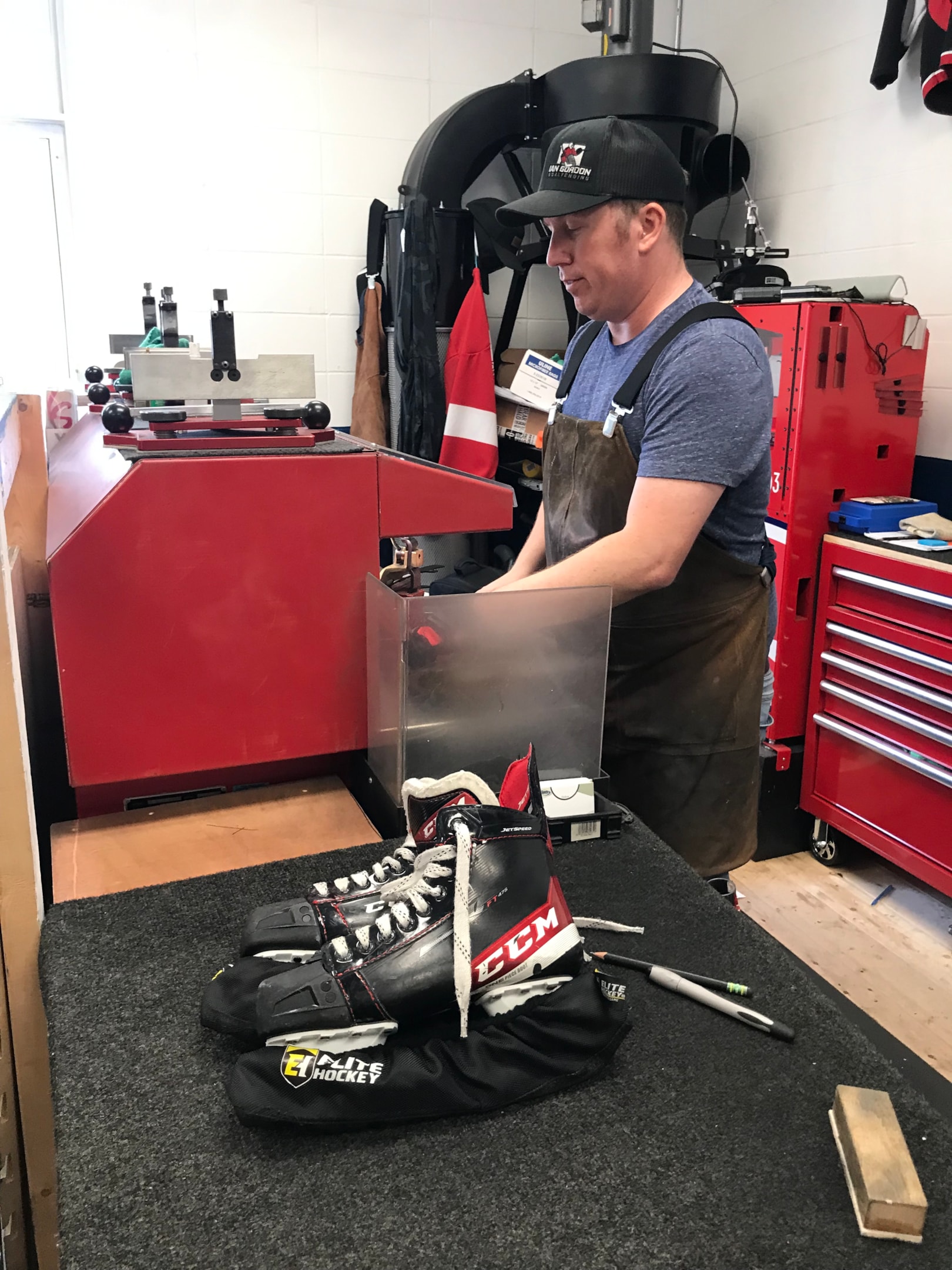 final shaping and personal contact with the edge 