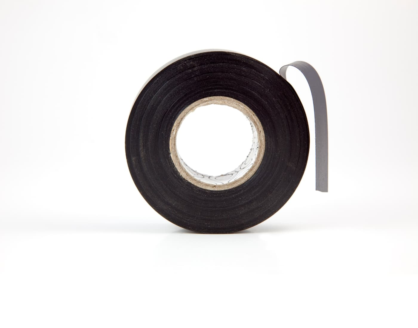 Is this type of tape safe to use in a board with a battery? (Don't know  other types of tape, other than painter's tape and electrical tape, and  it's neither) : r/Keyboard