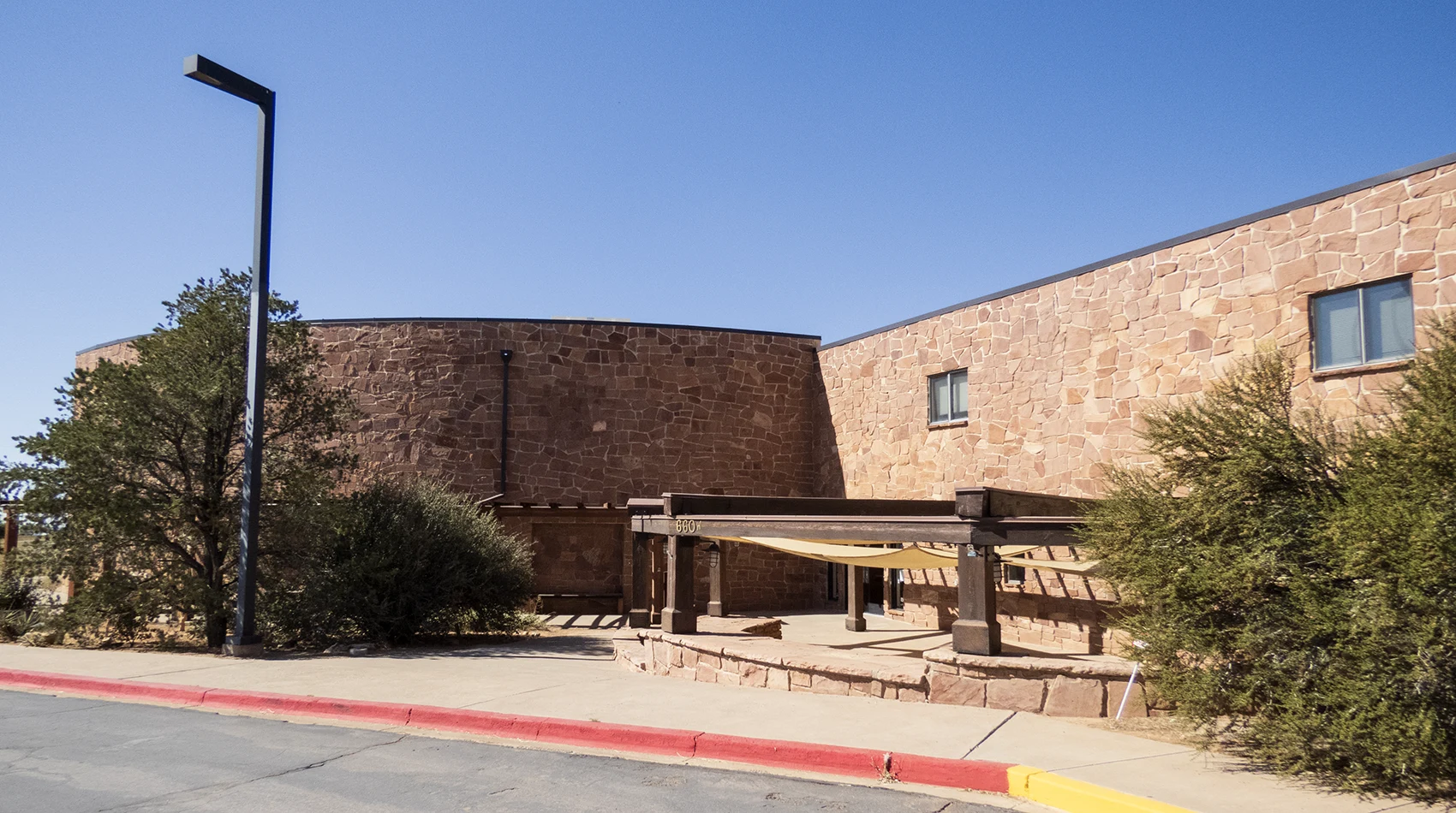 The entrance to the Edge of the Cedars State Park Museum in Blanding, Utah.