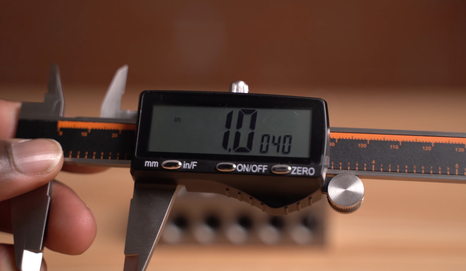 1 inch depth measurement