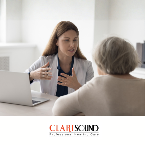 This image shows an audiologist explaining the entire hearing rehabilitation process and how hearing aids can help improve quality of life
