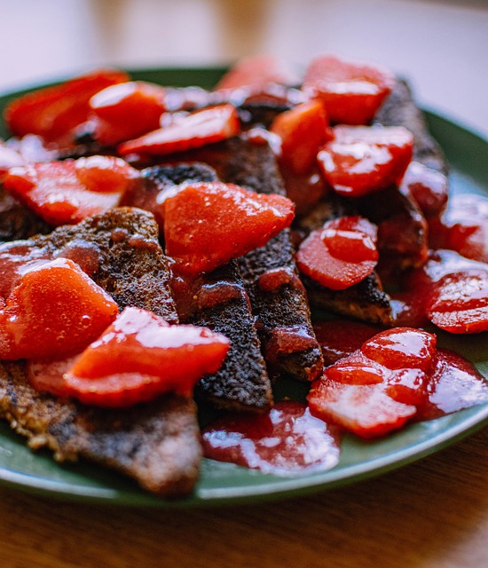french toast, strawberries, fruit