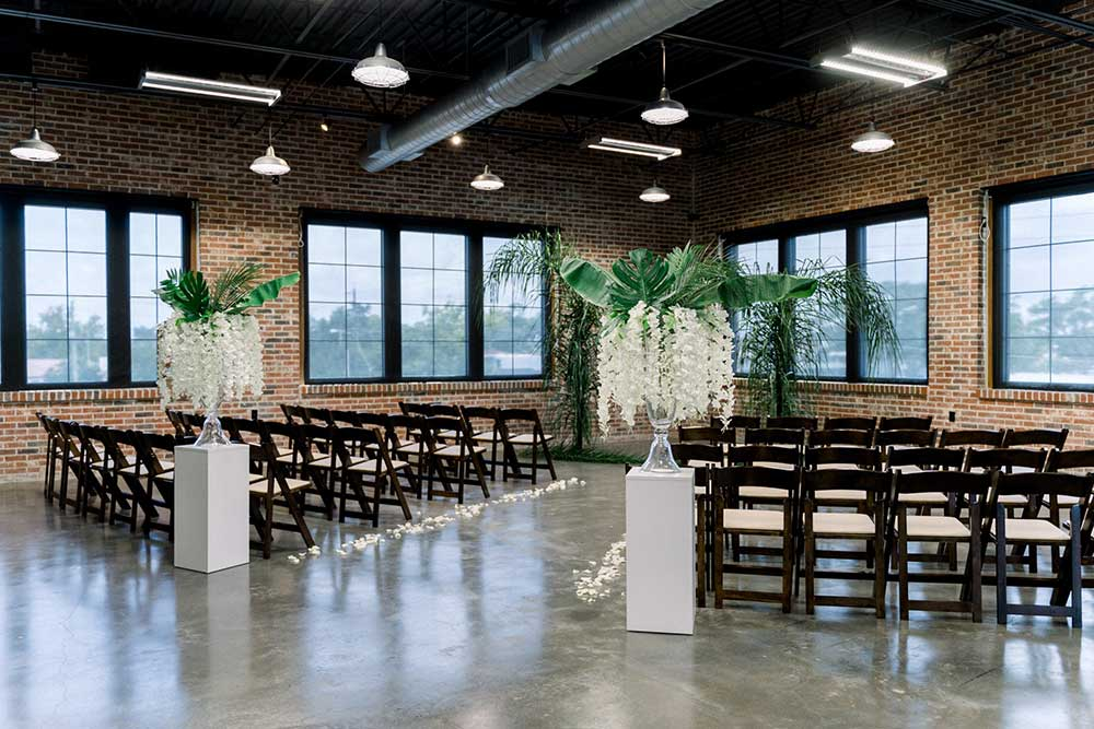 The Assembly Room Ceremony - Jacksonville Wedding Venues Guide