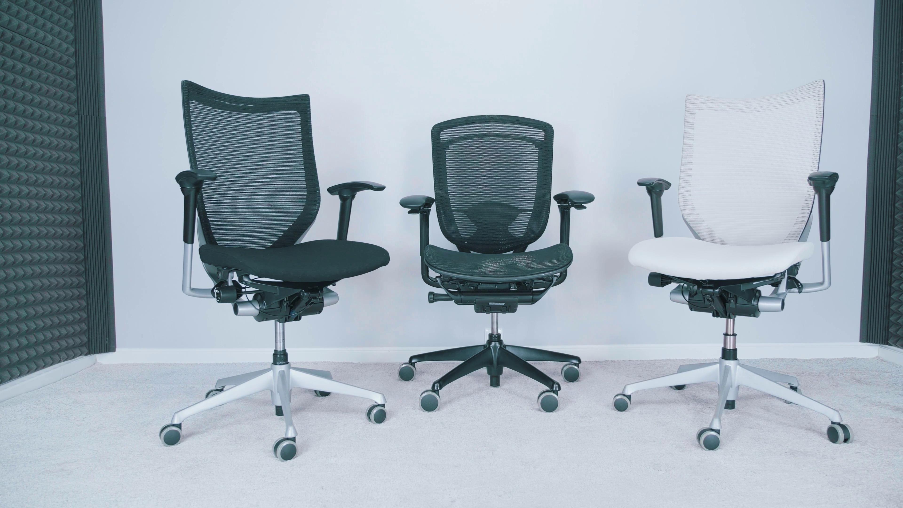 Recenzja Okamura CP Baron – ergonomiczny fotel biurowy klasy premium 1 Porównanie wizualne Okamura Baron VS Conntensa. Źródło: Brastech