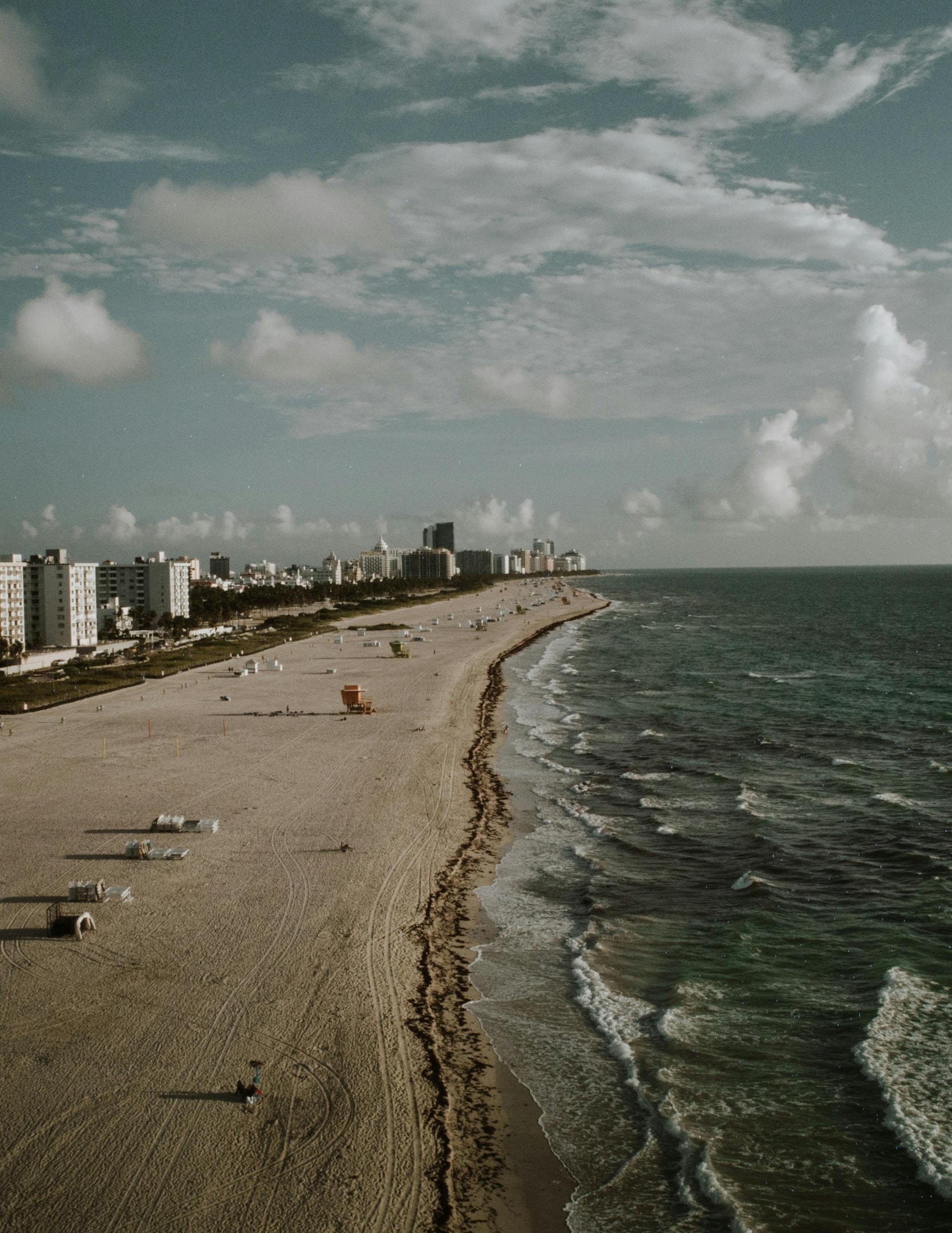 Beachfront view in Florida. 