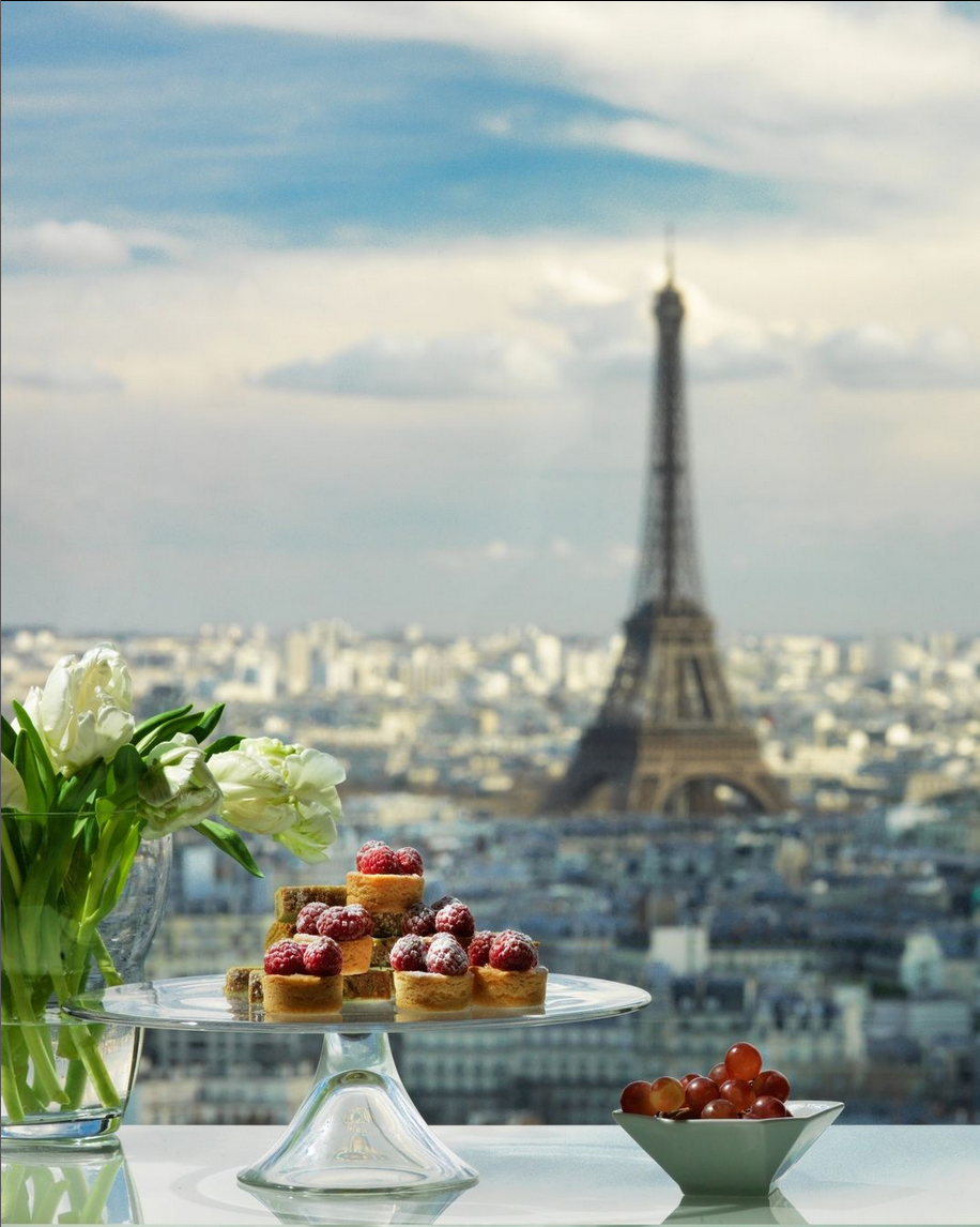 best paris hotels with eiffel tower view near arc de triomphe