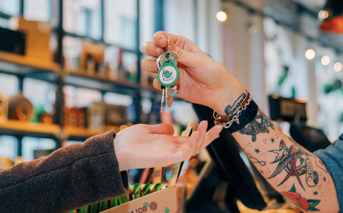 Caja de seguridad para llaves Airbnb: Cómo ofrecer el auto check-in a tus  huéspedes - iGMS ES