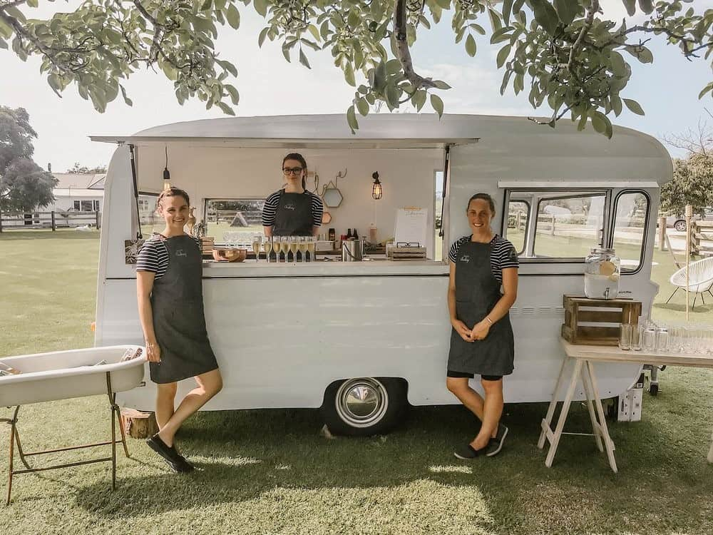 What Things To Avoid With Mobile Bar Hire? -