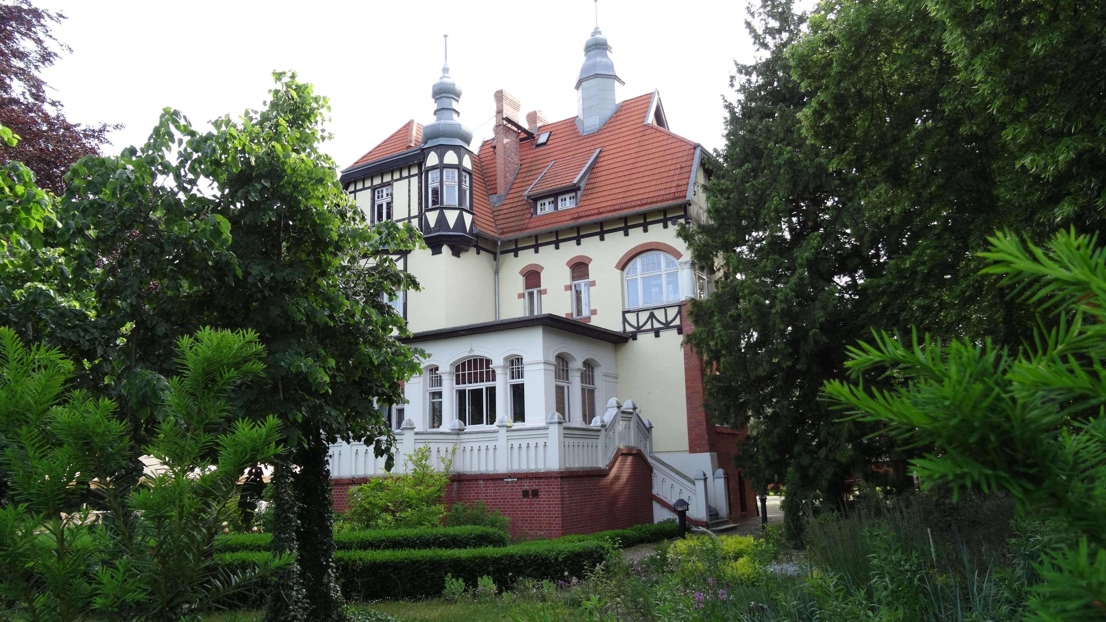 Muzeum Sopotu (źródło: https://commons.wikimedia.org/wiki/File:Museum_of_Sopot,_Poland.jpg)