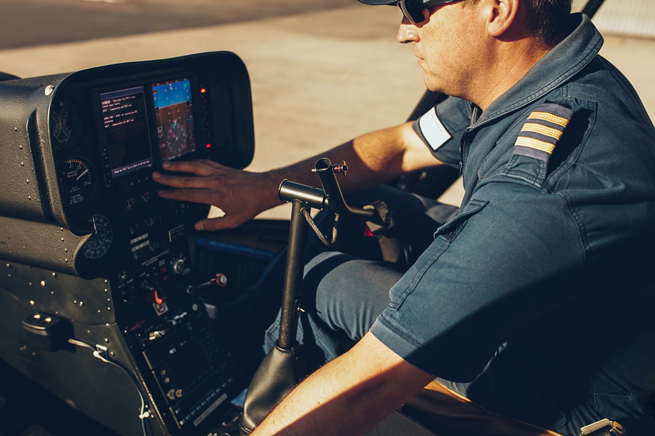 flight training cockpit simulator