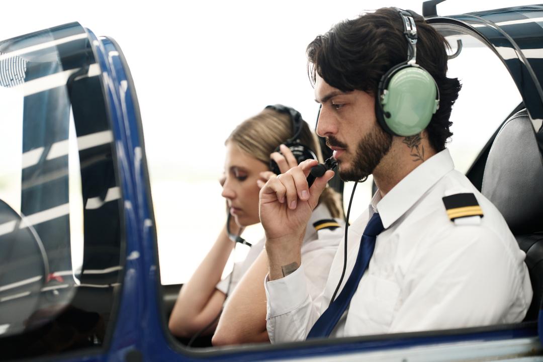 choosing the best flight school in California