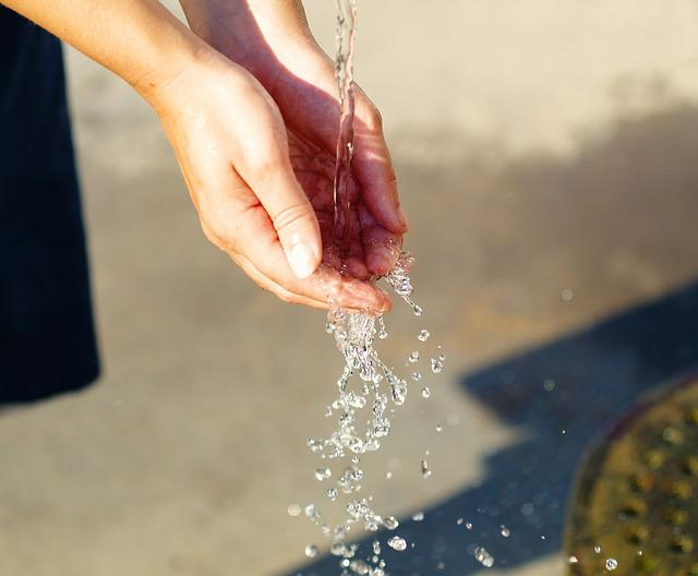 tap water (pixabay)