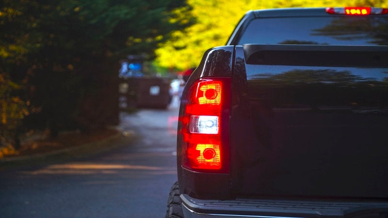 Reverse Lights On When Vehicle is Backing 