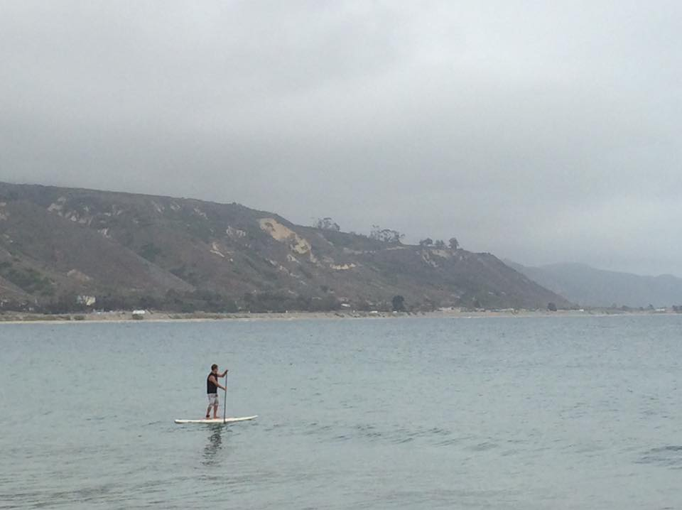 stand up paddle board with carry handle