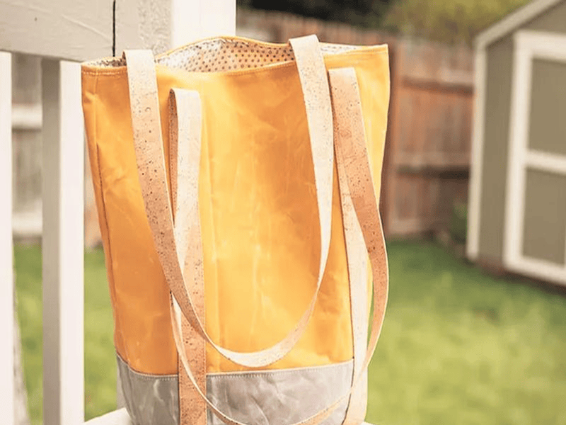 Choosing Canvas Tote Bag