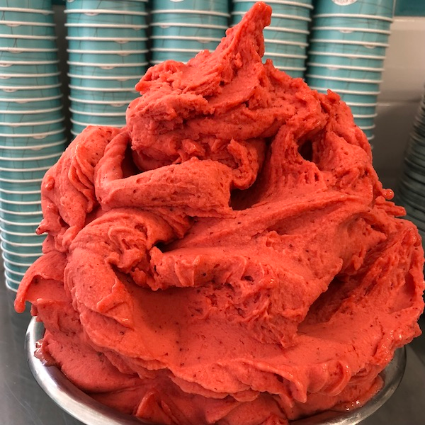 Erdbeereis - Katchi Ice Cream