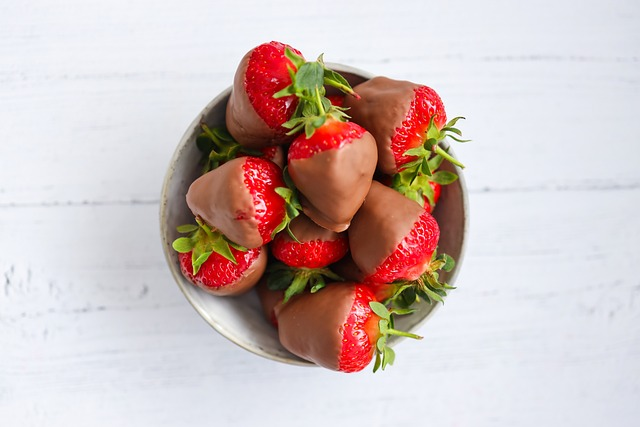 strawberry, chocolate-covered strawberries, chocolate