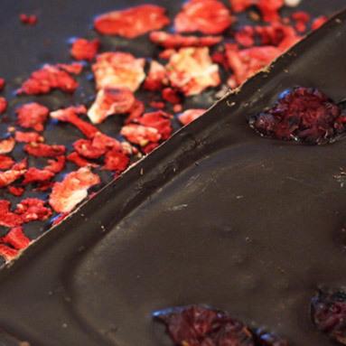 Gluteeniton suklaa salmiakin maulla