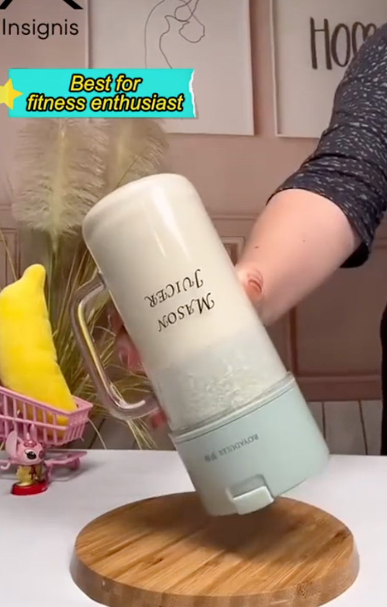 viral tiktok products - portable blenders 