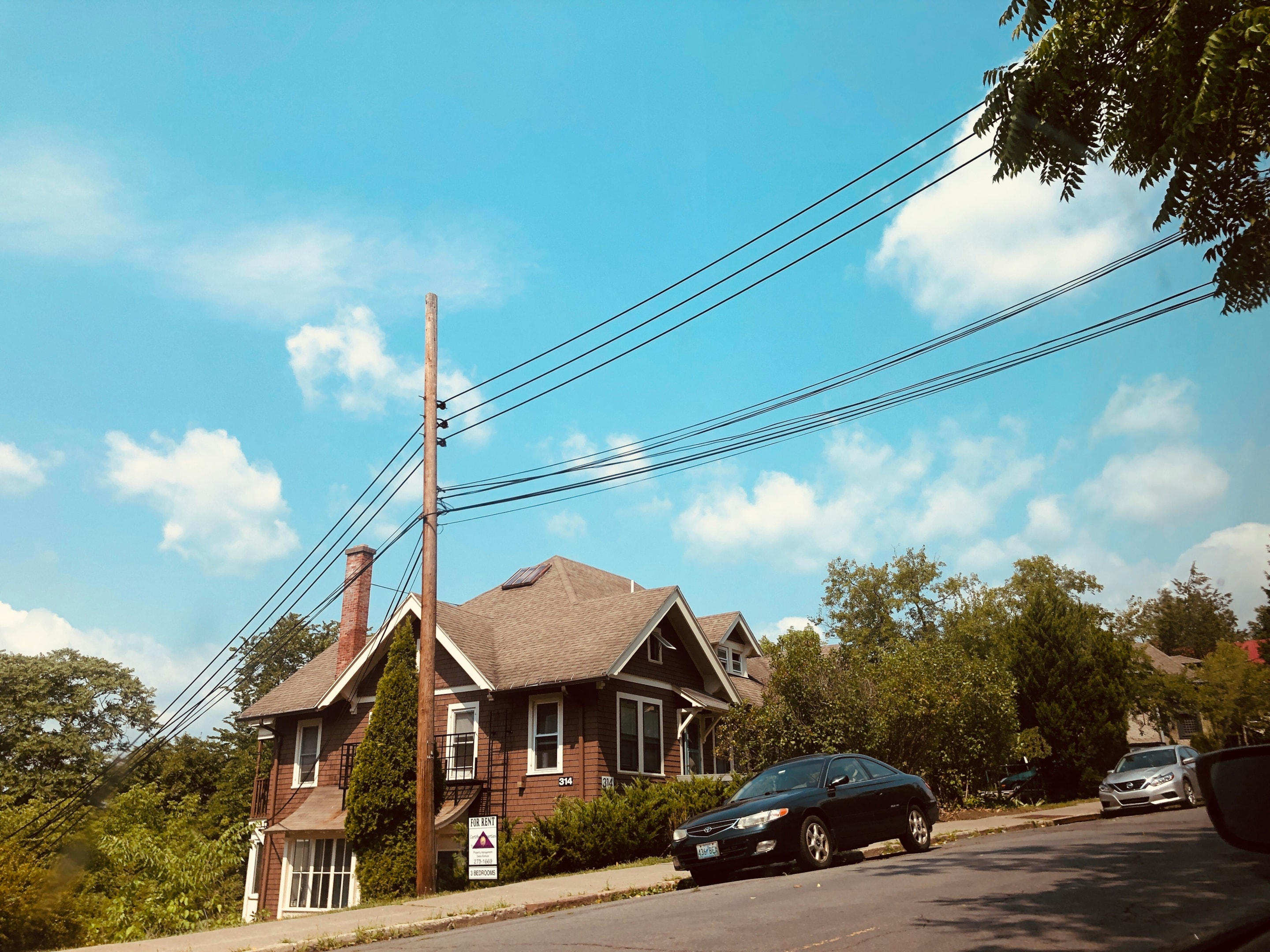 Single family house owned and rented by real estate investor. 