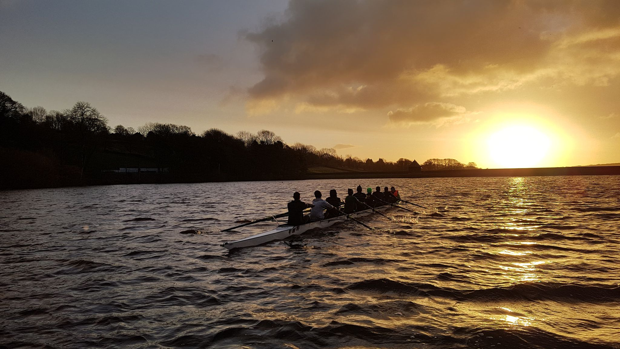 Novice Men's Squad Damflask Reservoir Sheffield