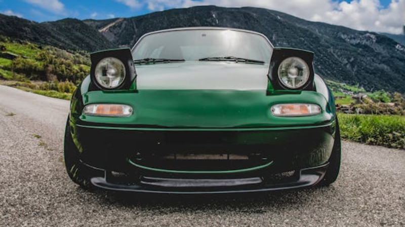 A front fender second generation with pop up headlights