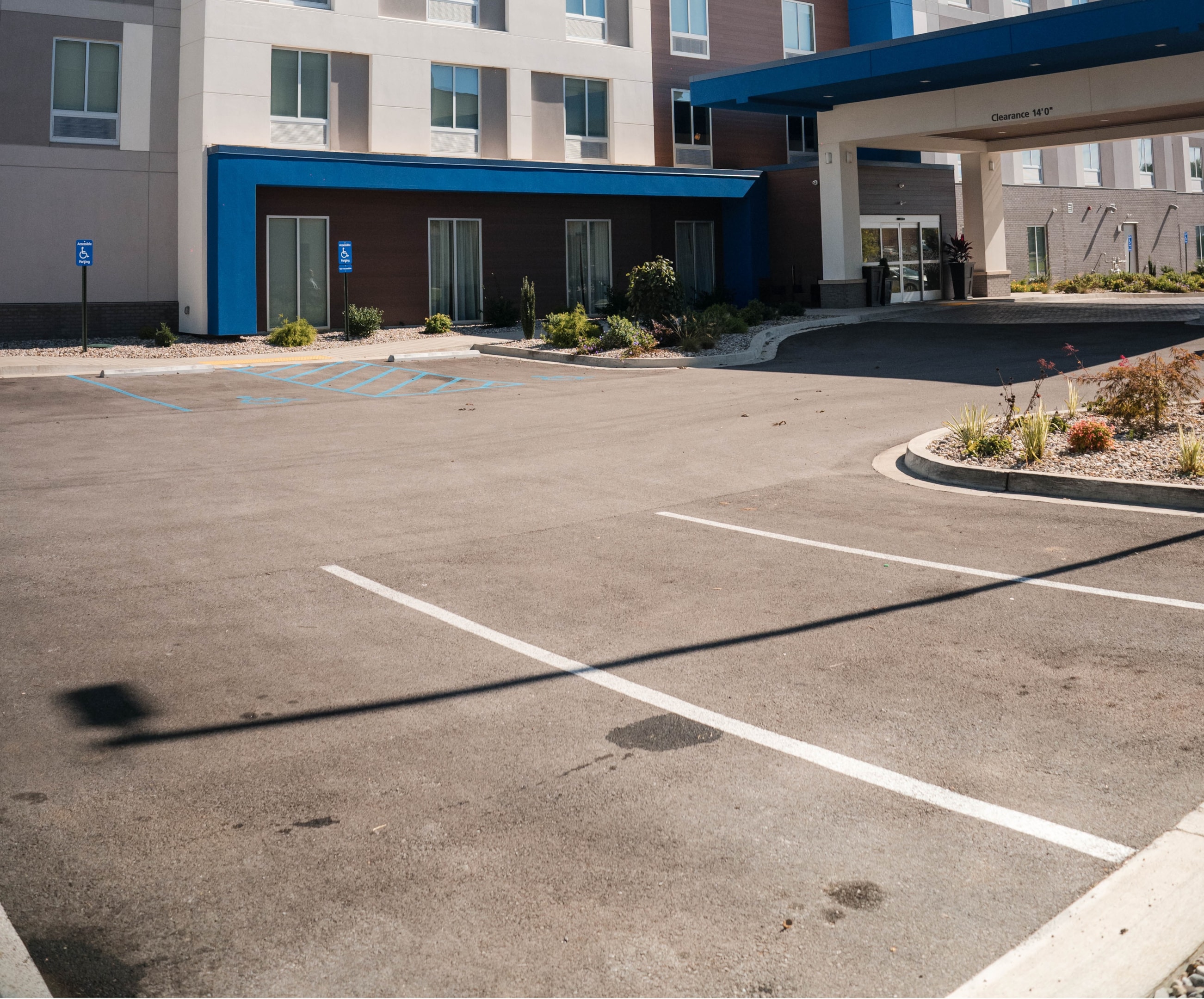 Image showing ample free parking at Hampton Inn Connected to Rupp Arena