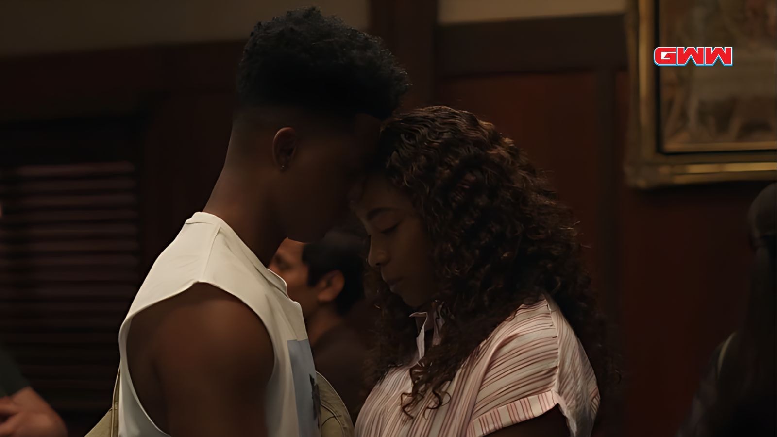 Jabari Banks and Simone Joy Jones share emotional moment in Bel-Air scene