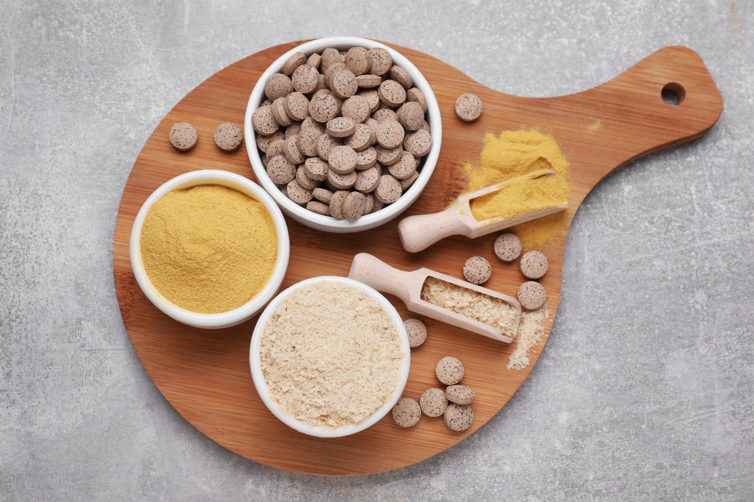 Different types of supplements, including powders and tablets.
