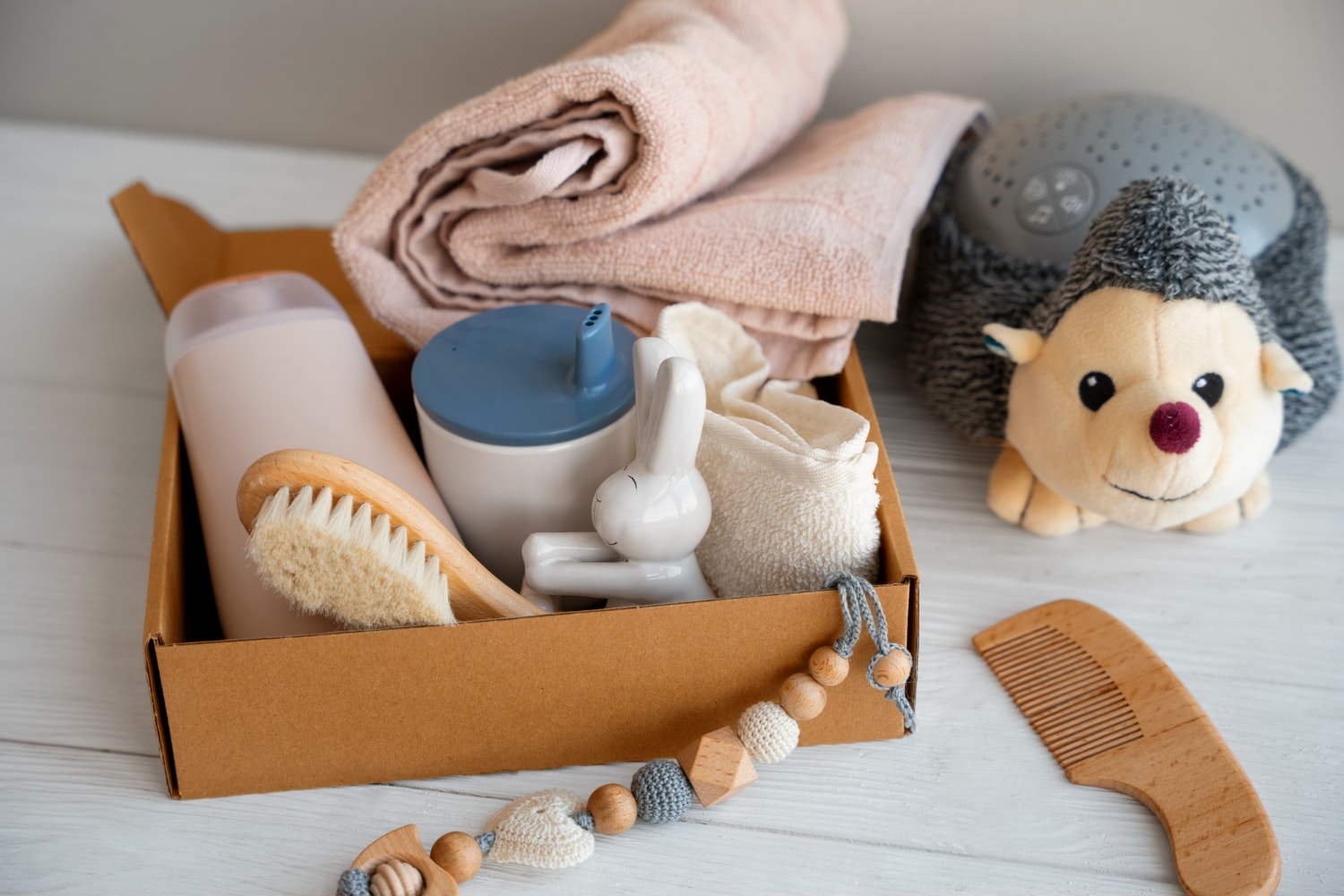 finding custome products to sell online in your baby products dropshipping company