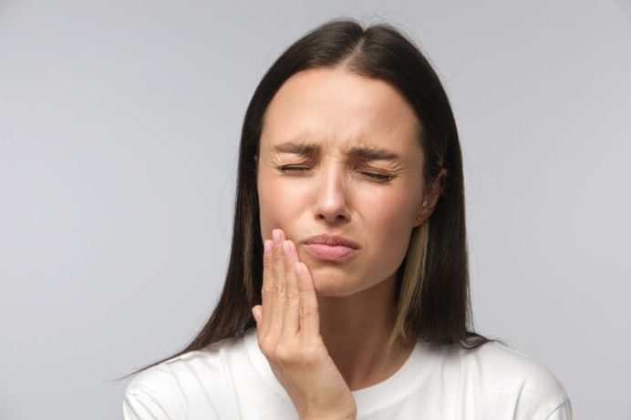 damaged teeth and impacts