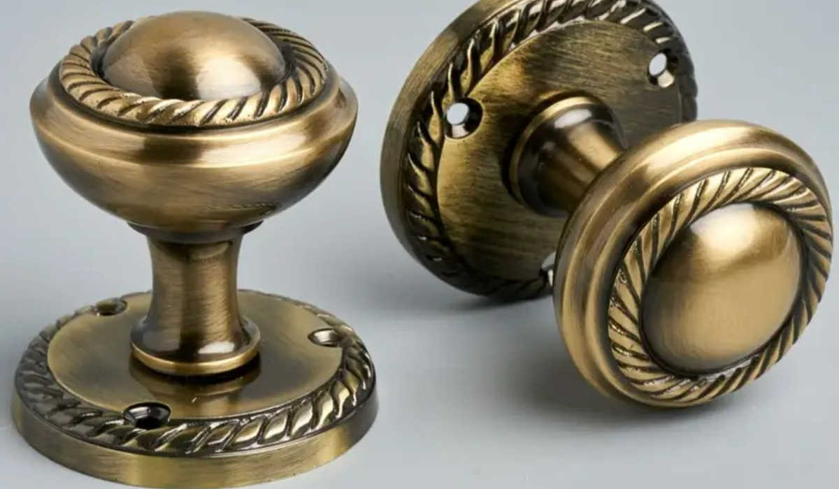 Period door furniture - solid brass door knobs