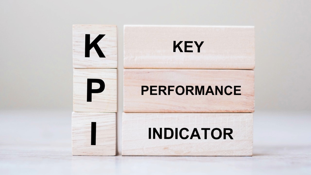 stacked blocks showing KPI