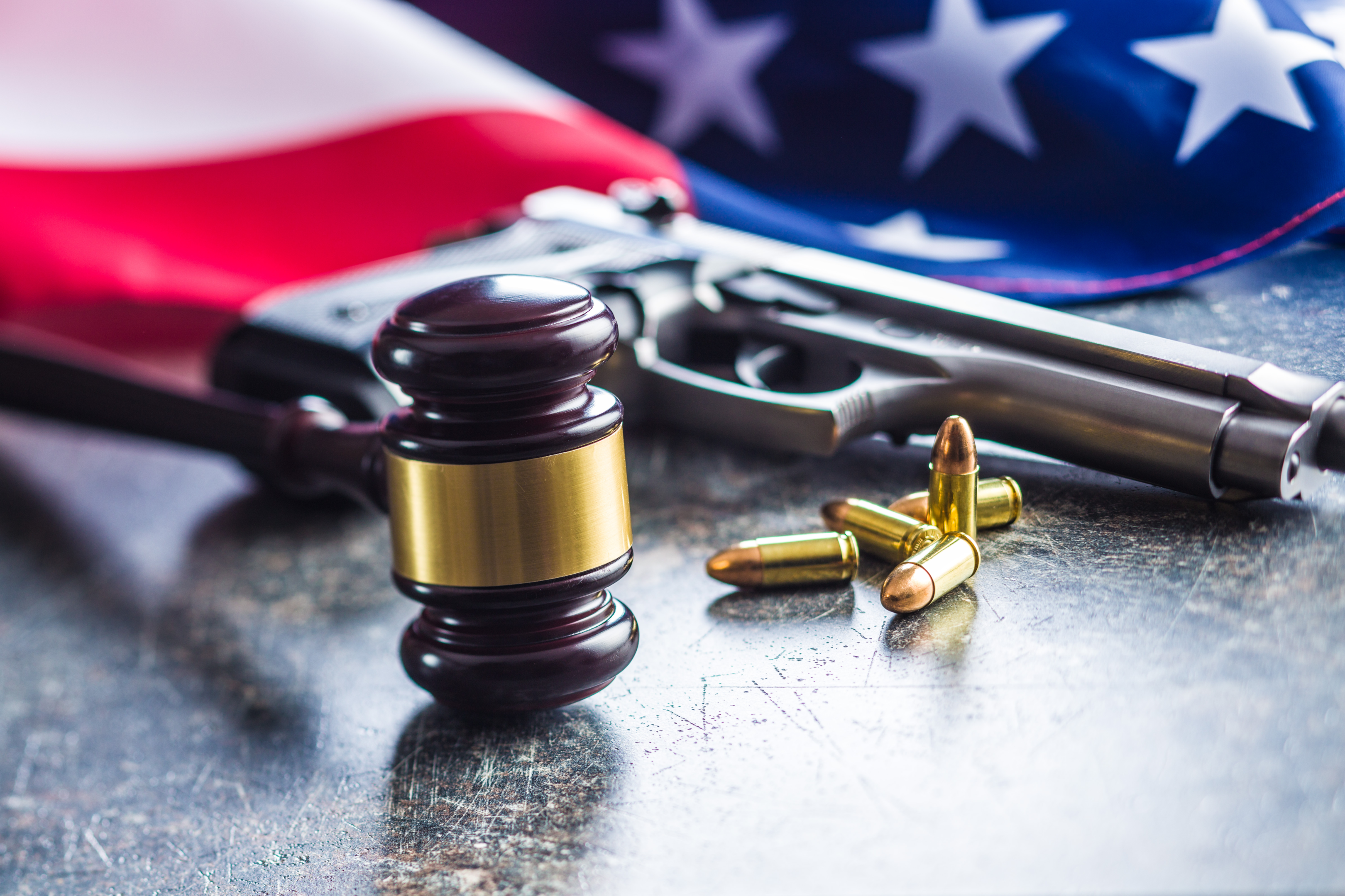 Illinois gun crime defense lawyer