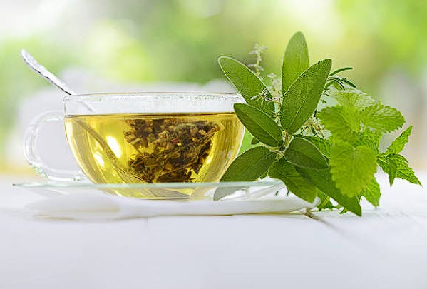 best green tea for weight loss, drinking green tea, green tea leaves