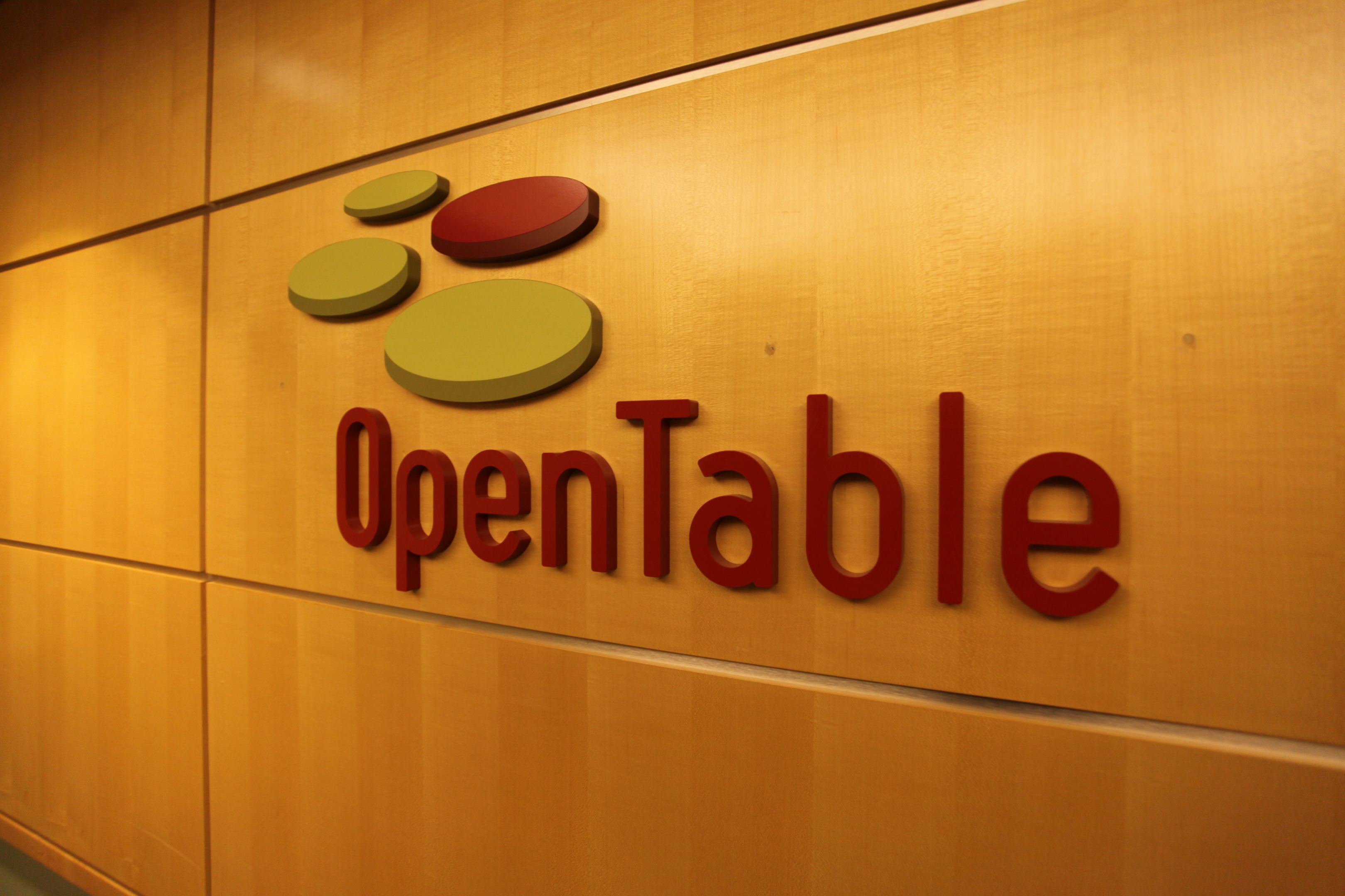 Cerchi un posto in cui mangiare? Eccoti 8 app per i ristoranti di tutto il mondo 2 OpenTable