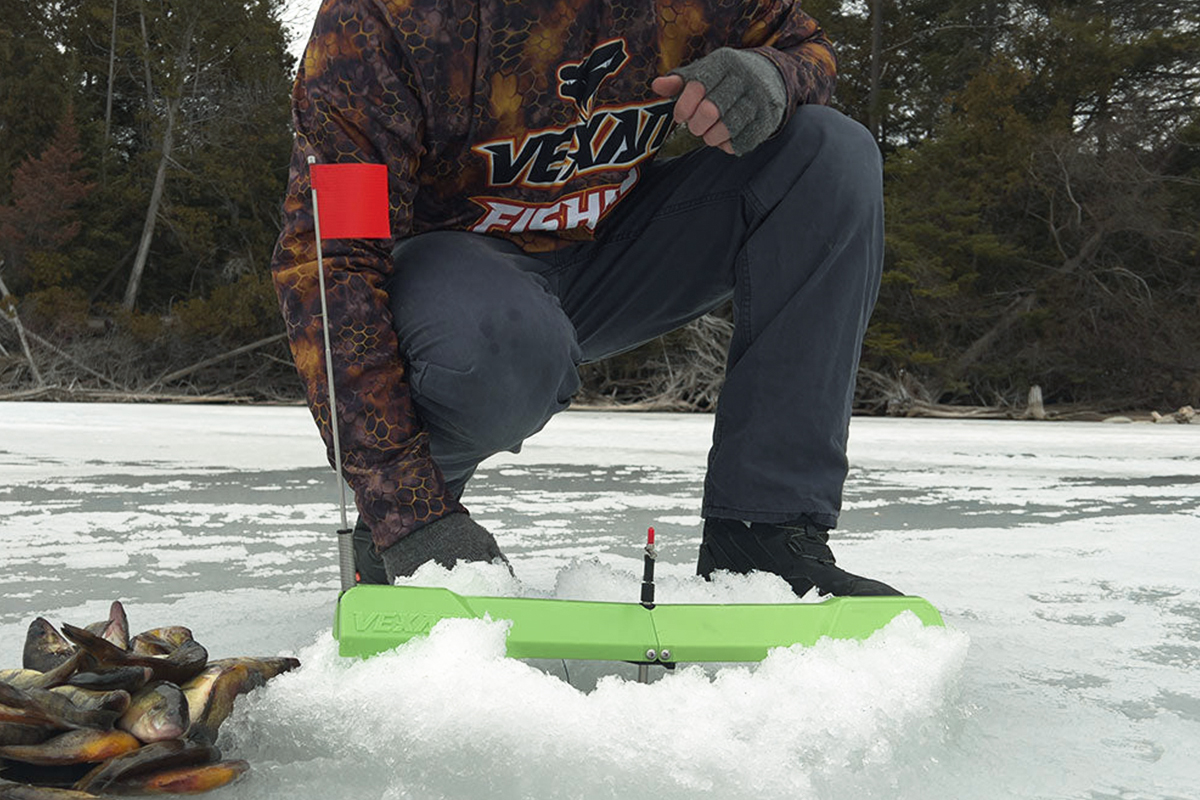 Vexan ice fishing tip-up