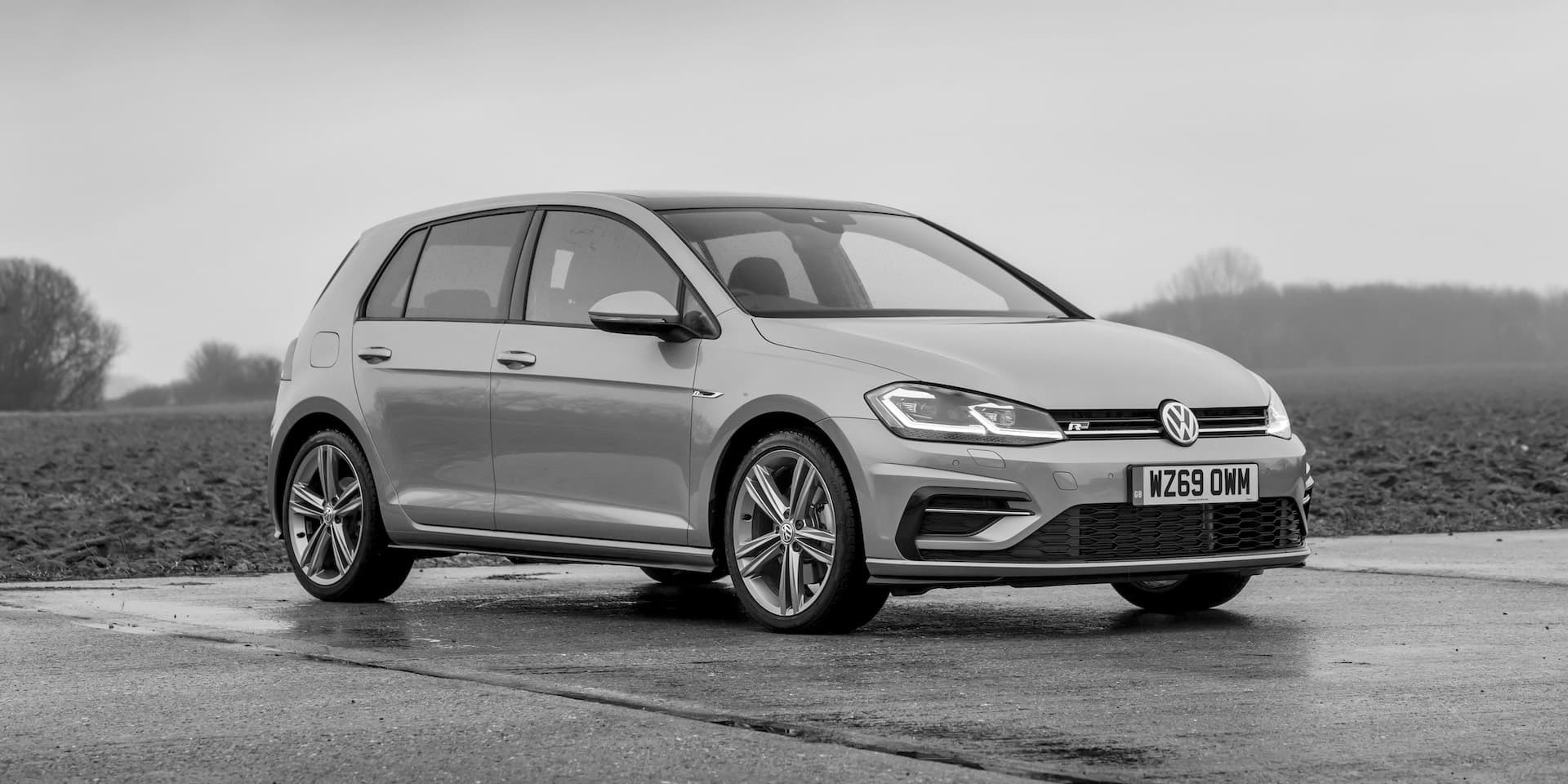 Picture of a Volkswagen Golf car